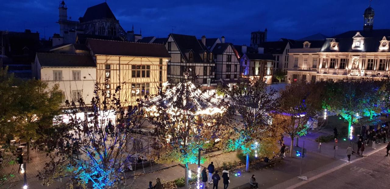 Au Coeur De Ville トロワ エクステリア 写真